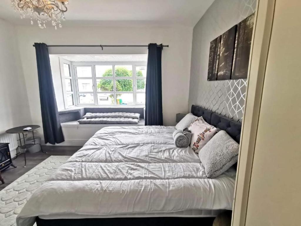 City Centre Room, Wifi, Share Facility Swansea Exterior foto